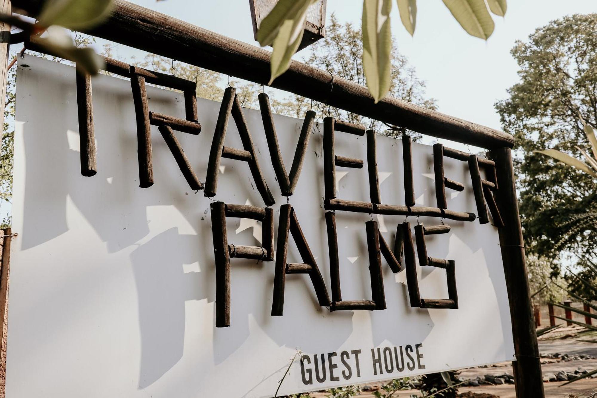 Hotel A Traveller'S Palm à Phalaborwa Extérieur photo