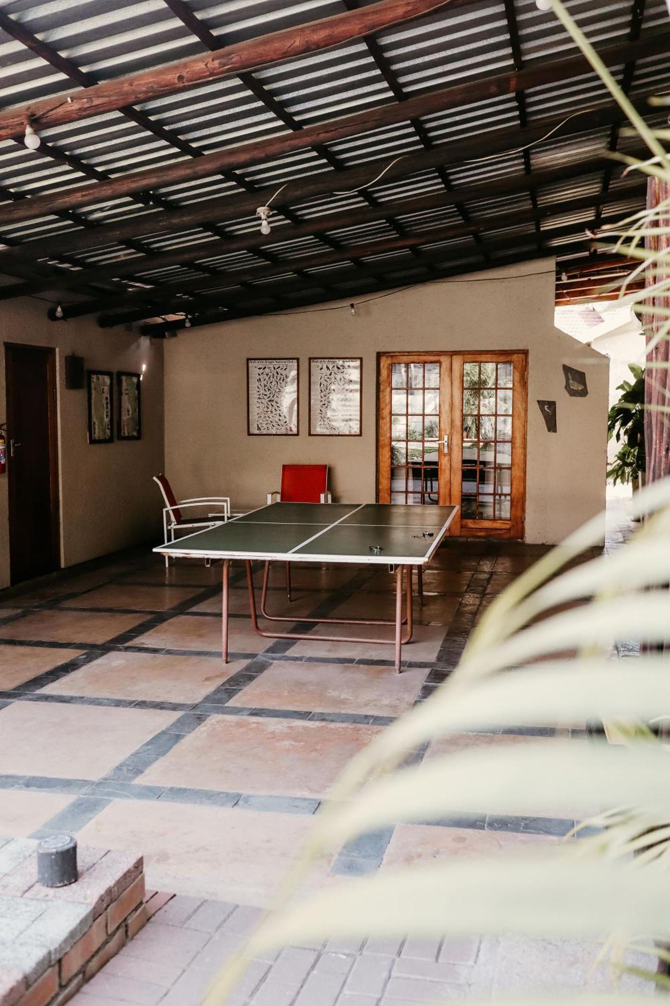 Hotel A Traveller'S Palm à Phalaborwa Extérieur photo